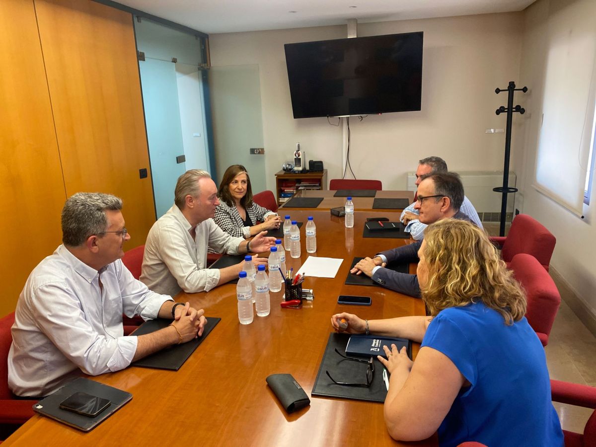 Alberto Fabra garantiza el fin de la okupación ilegal con la reforma de la ley que Feijóo promueve para desalojar a quien&nbsp;delinque