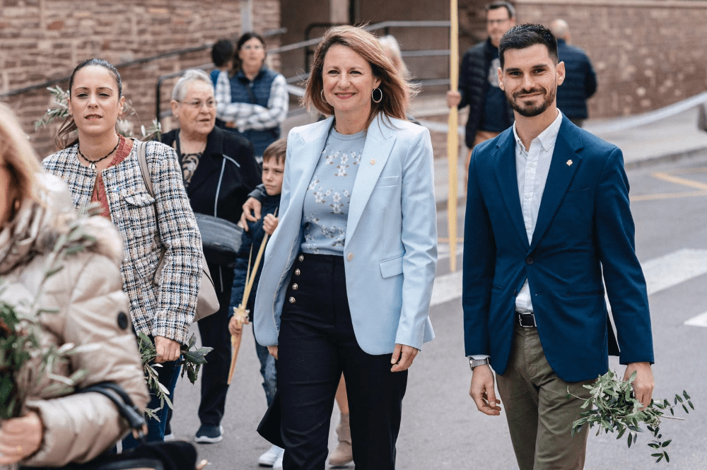 La alcaldesa asiste a la celebración del Domingo de Ramos