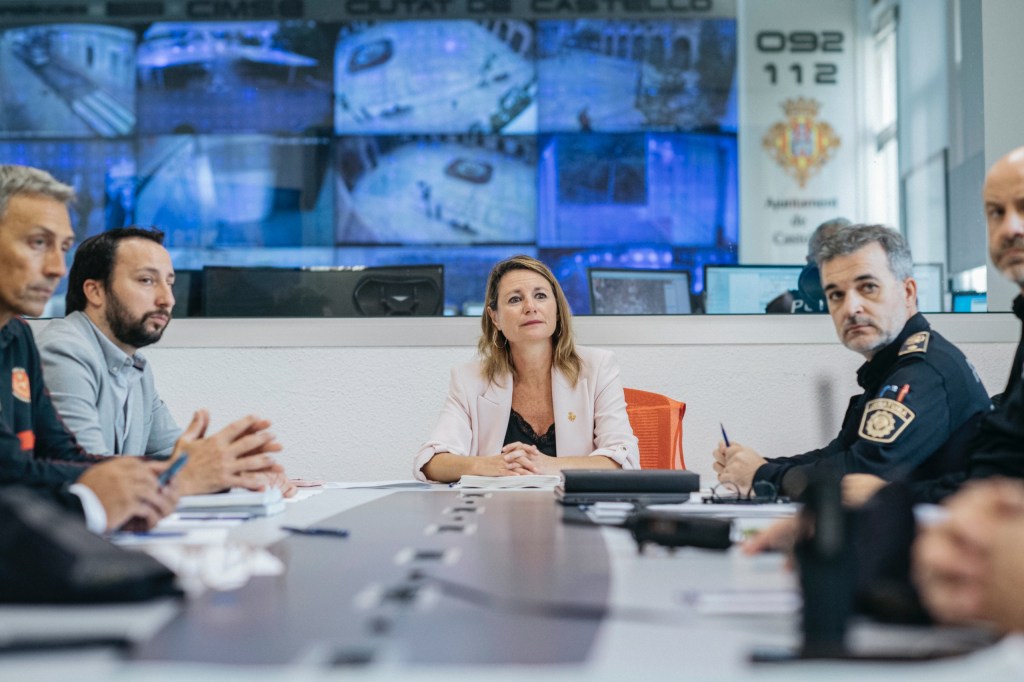 La alcaldesa de Castellón preside la reunión del Centro de Coordinación Operativo Municipal (CECOPAL)