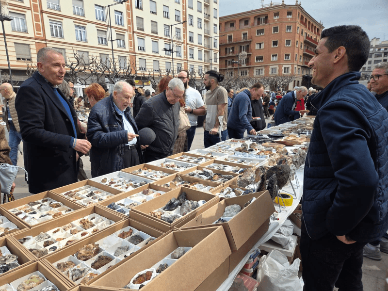 La 38 Feria de Minerales bate su récord de inscritos en Huerto&nbsp;Sogueros