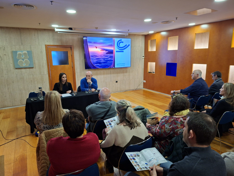 El aeropuerto de Castellón presenta a las agencias de viajes de la provincia su catálogo de rutas para la temporada de&nbsp;verano