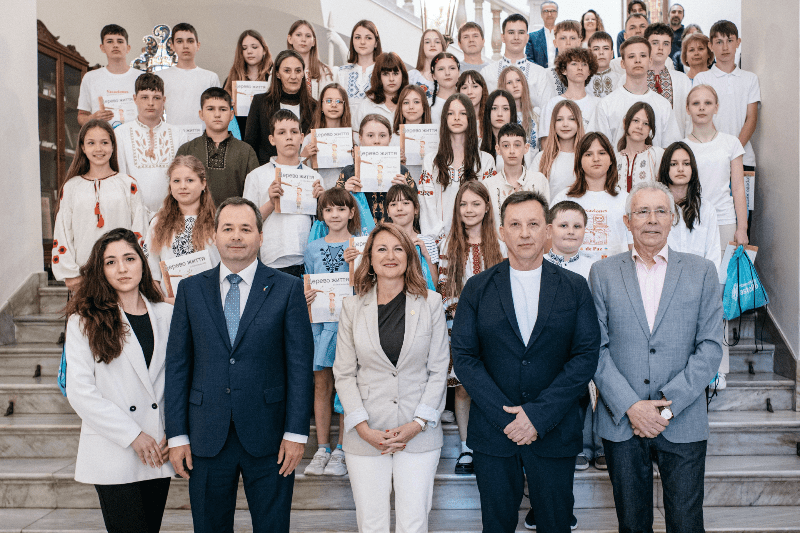 Castellón reafirma su compromiso con Ucrania al recibir a los niños del programa “Vacaciones de&nbsp;Paz”